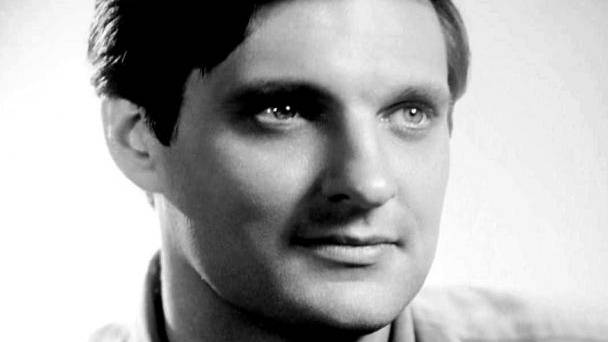 alan alda photo