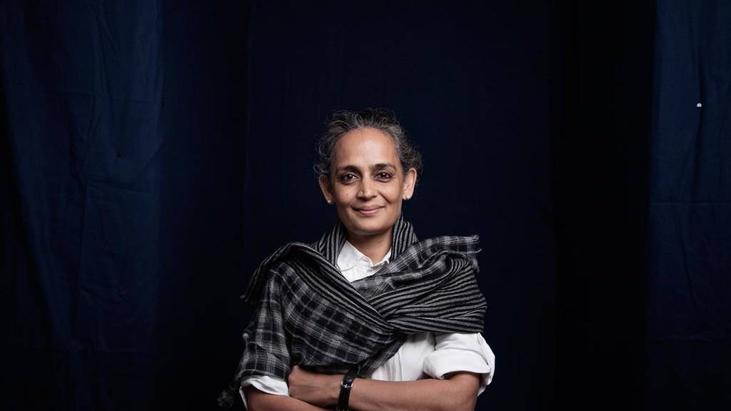 arundhati roy photo