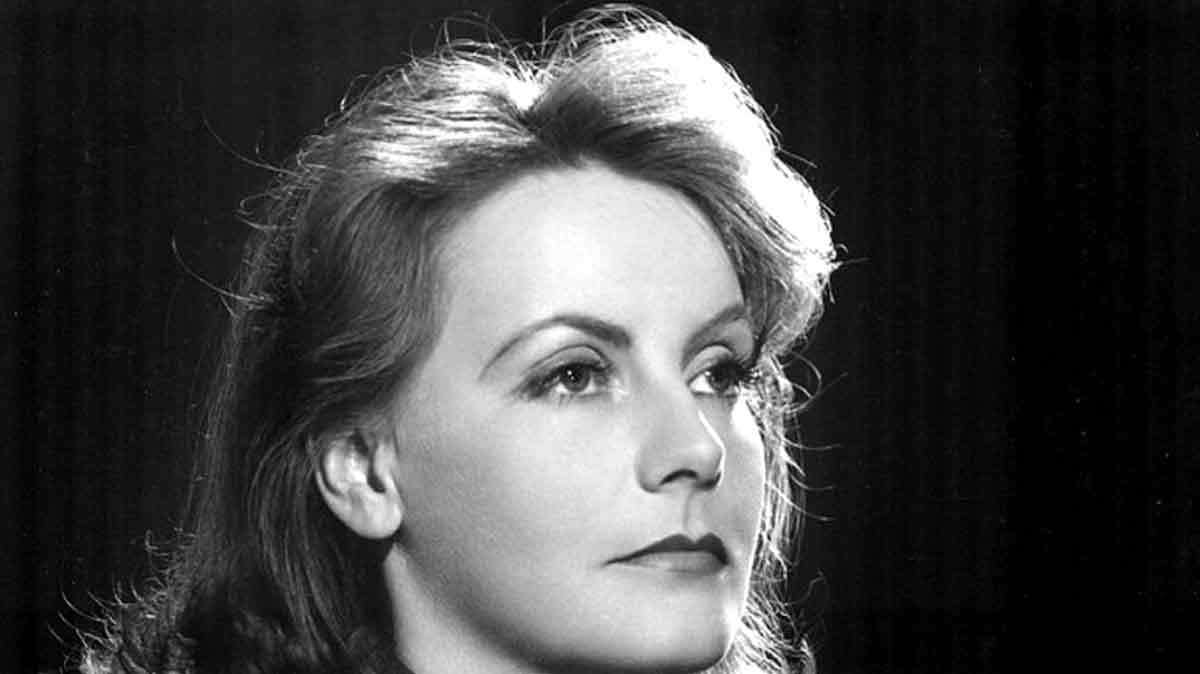 greta garbo photo