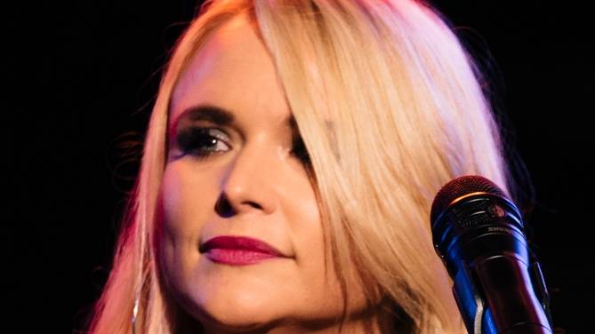 miranda lambert photo
