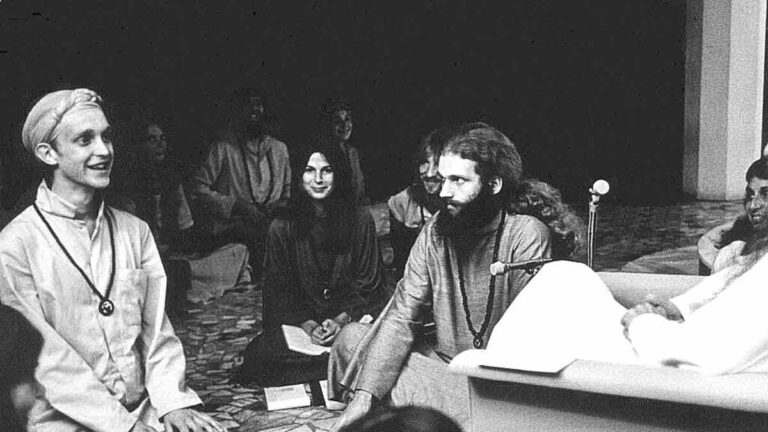 osho rajneesh photo
