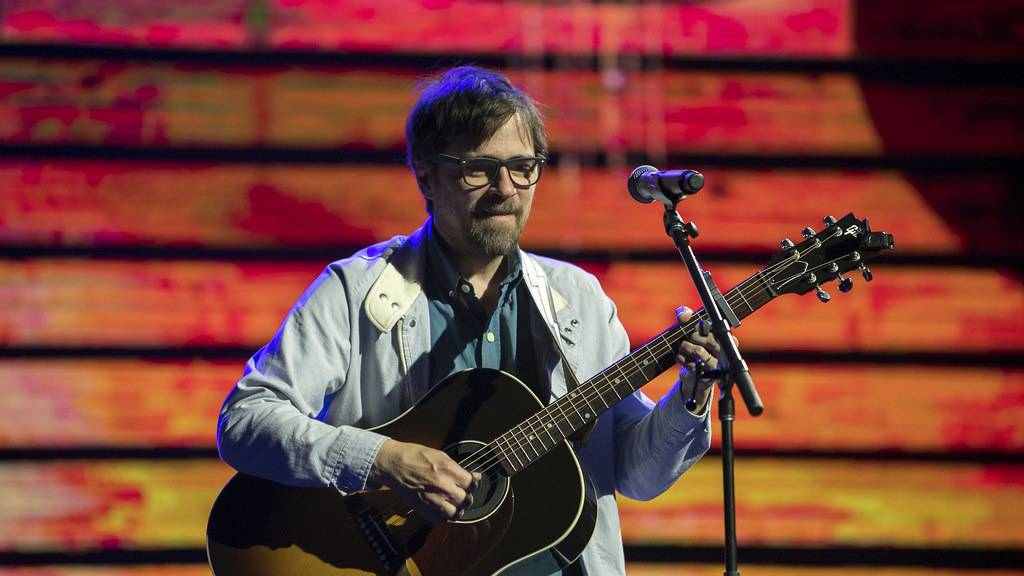 rivers cuomo photo