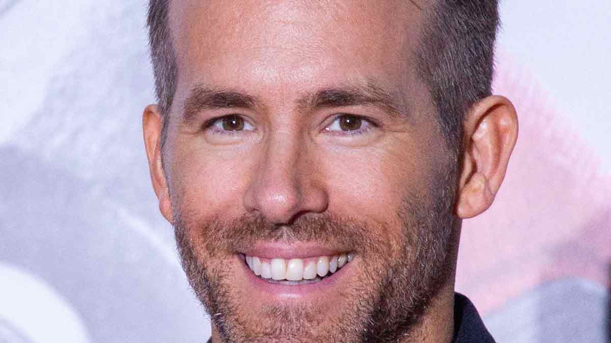 ryan reynolds photo