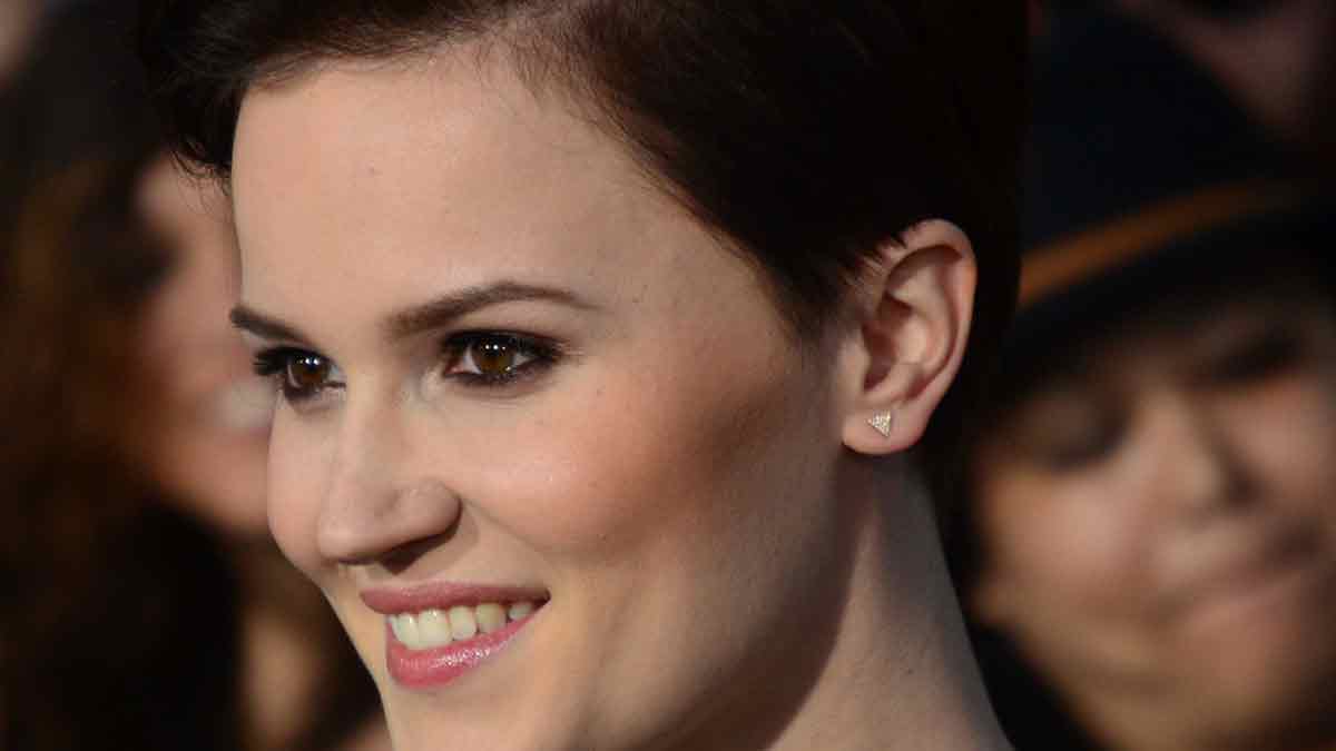 veronica roth photo